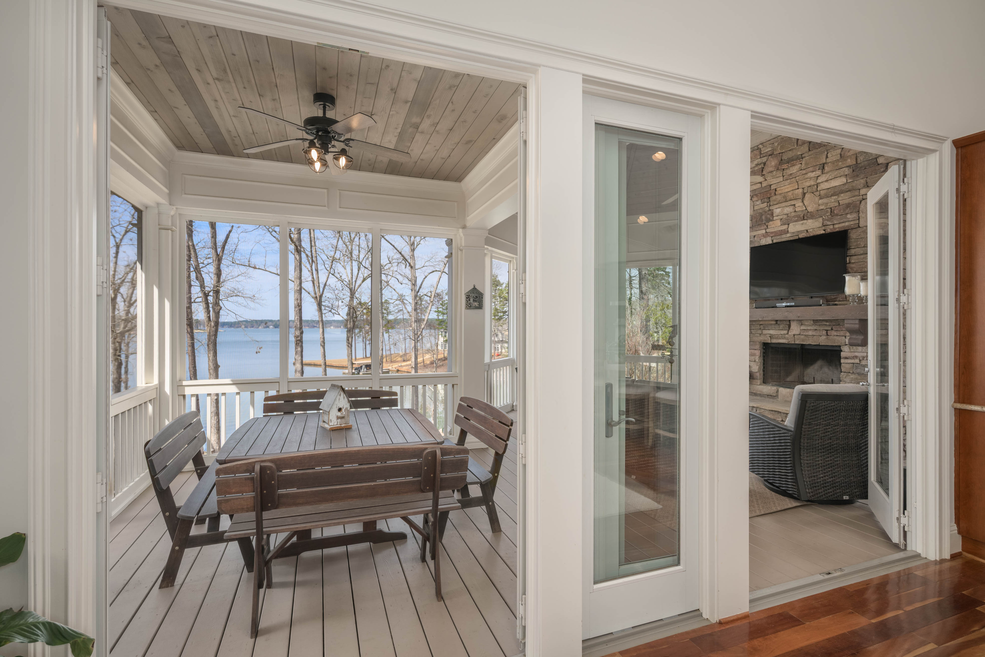 1041 Ruth's Way image 28